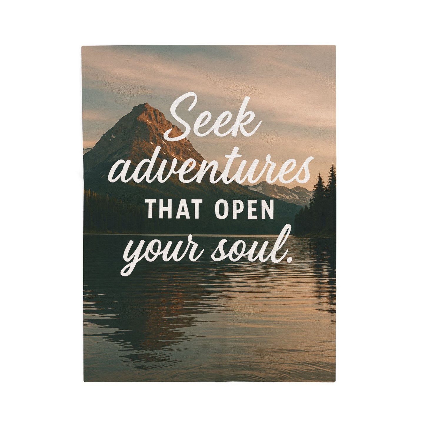 Adventure-Inspiring Velveteen Plush Blanket - Cozy Home Decor
